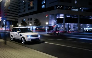 Download Range Rover Speed On Hd Wallpaper
