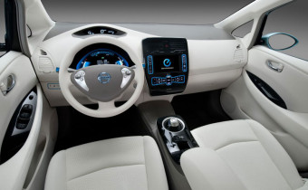 Nissan-leaf-interior-view
