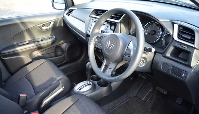 Interior Dashboard Honda BRV 2016