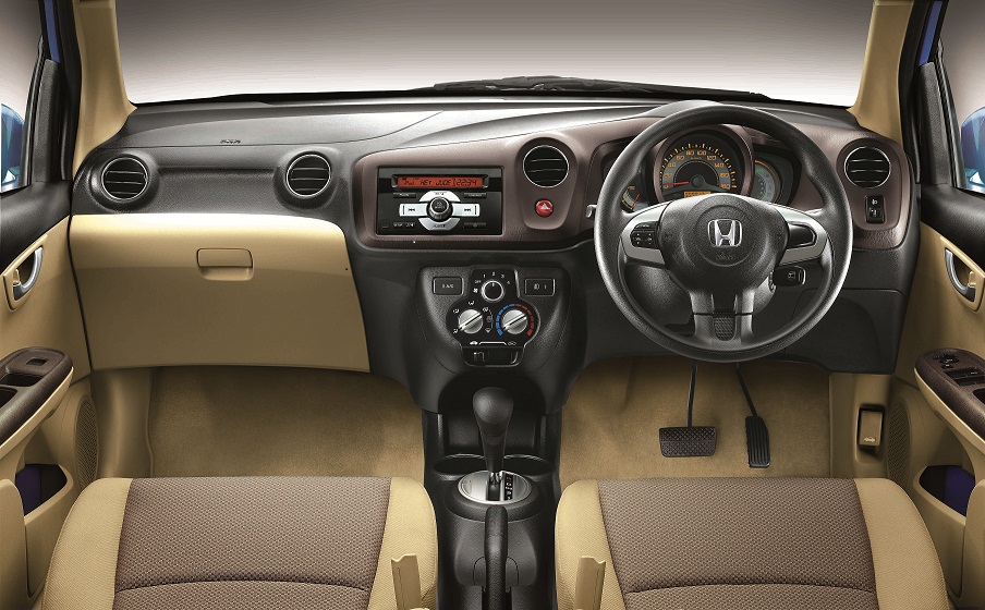 Honda BRIO-Interior-4