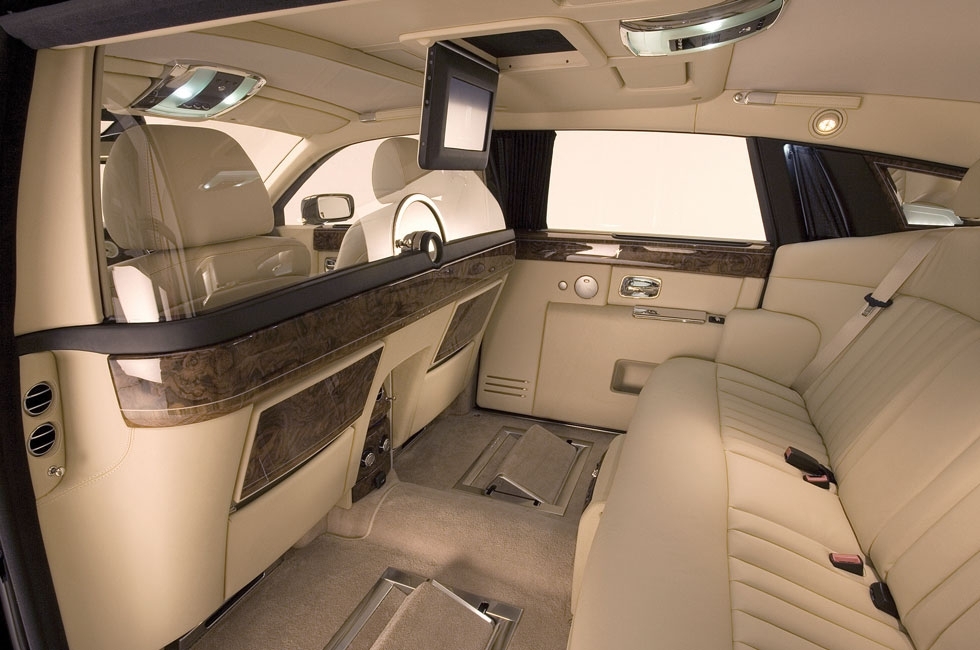 rolls-royce-phantom-car-most-expensive-interior
