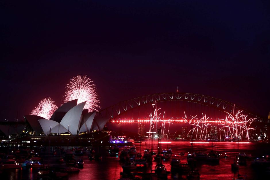 Happy-New-Year-2018-celebrations-sydney-Wallpapers-Download