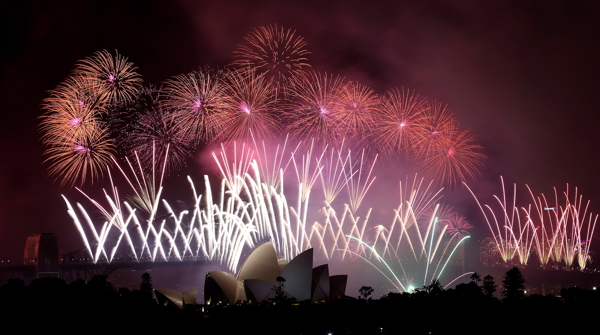 Opera-Sydney-New-Year-2018-Inages-Backgrounds