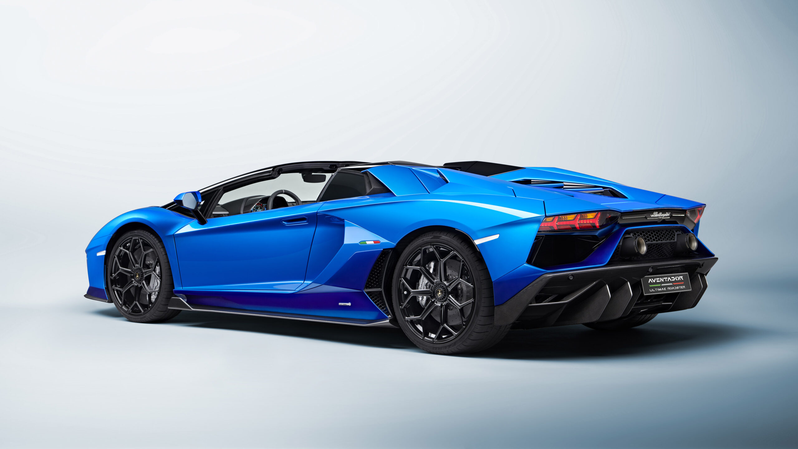 Download-2022-Lamborghini-Aventador-LP780-4-Ultimae-Roadster-Images