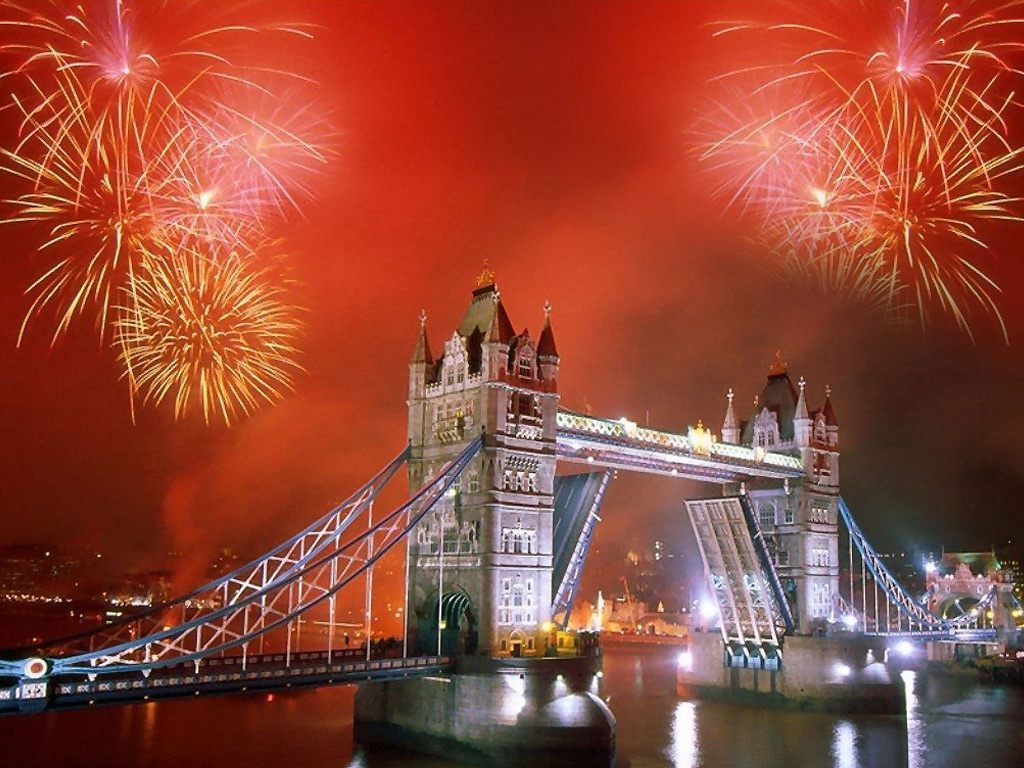 Beautiful-Happy-New-Year-Firework-Clock-Tower-London-Bridge