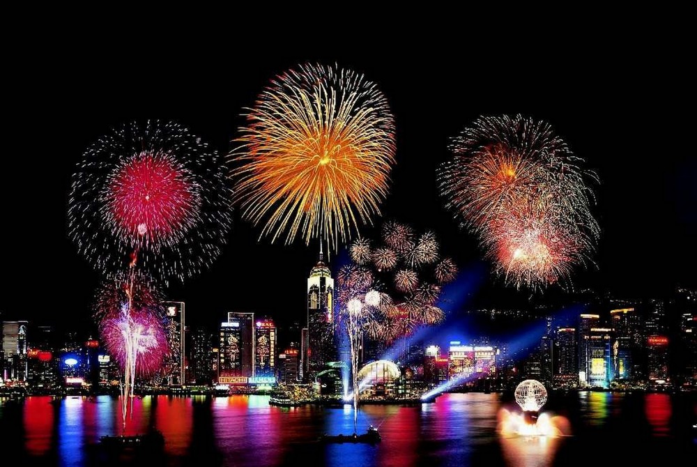 Fireworks-New-Year-night-Hong-Kong-HD-Images-wallpapers